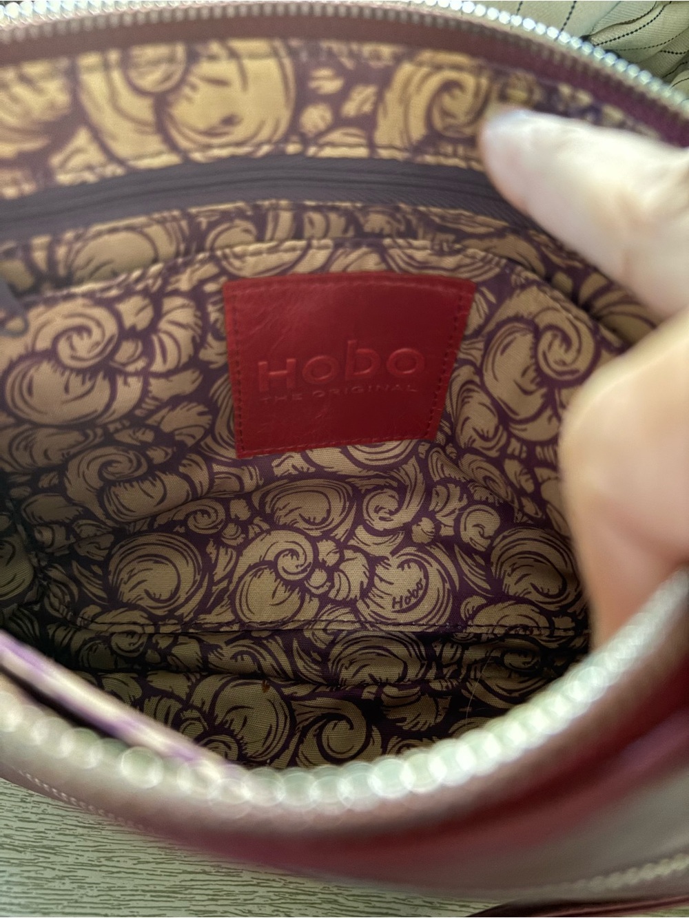 Hobo the Original Leather Crossbody Bag in Deep Burgundy - Picture 4 of 7